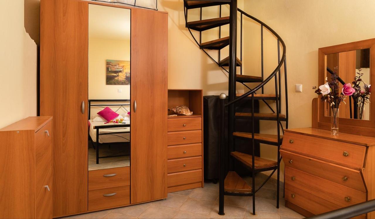 Coralli House Chalki Town Zewnętrze zdjęcie